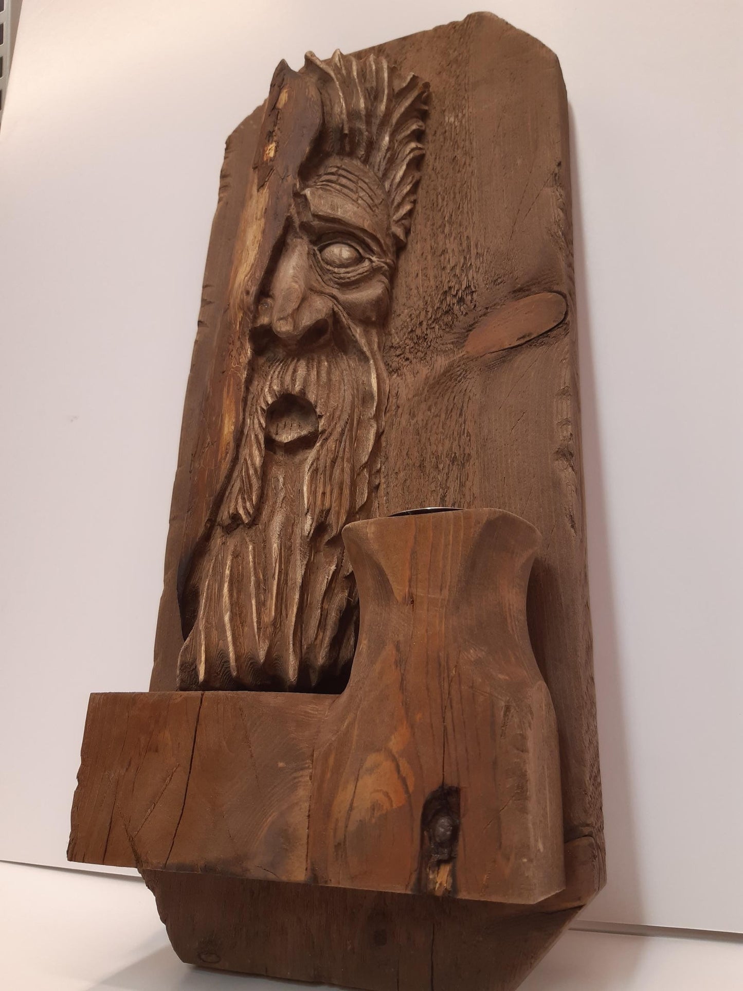 Tormod den modige. Unik, håndskåret veggdekor