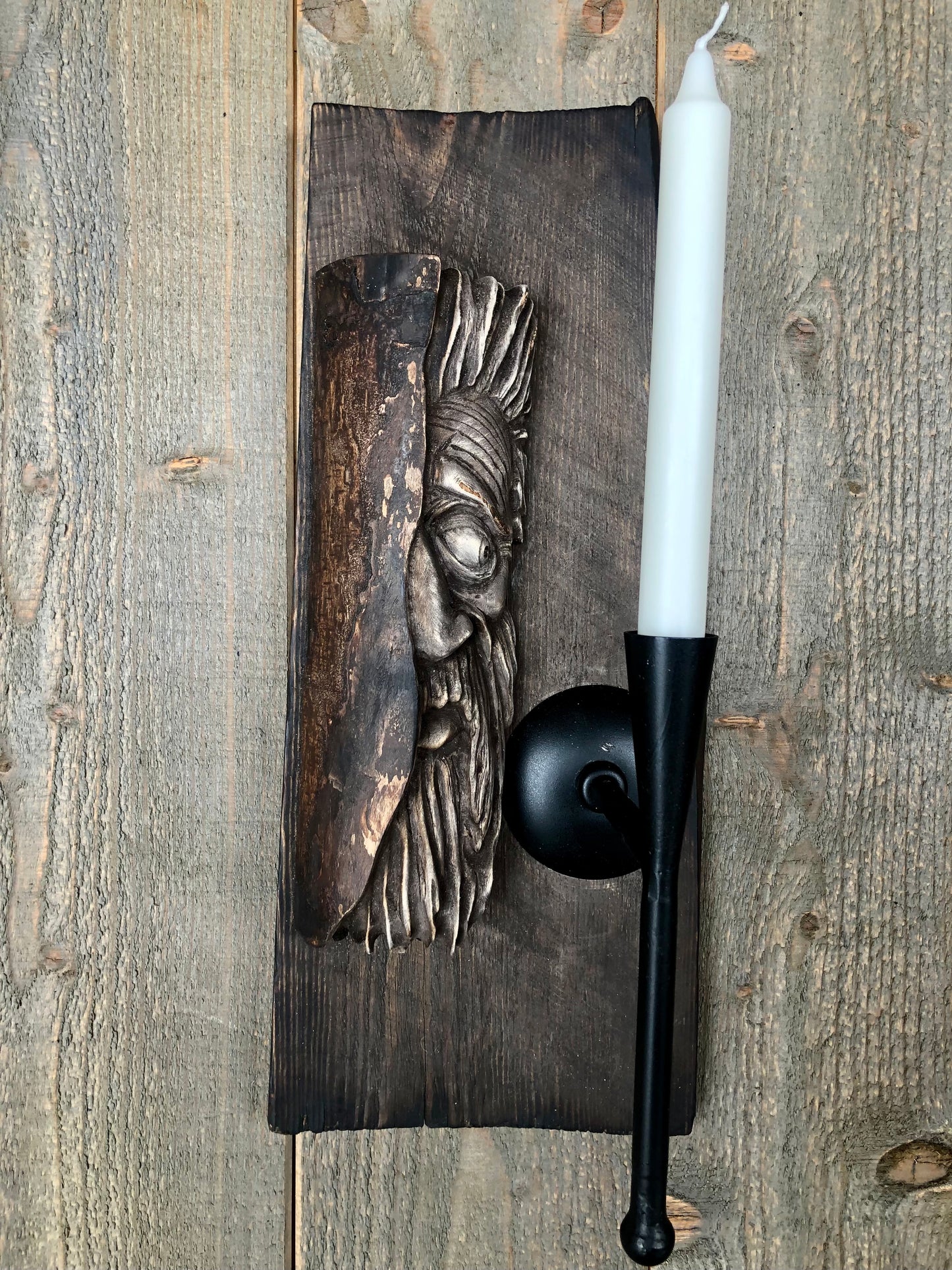 Fritjof - Håndlaget veggdekor med smijerns lysholder 