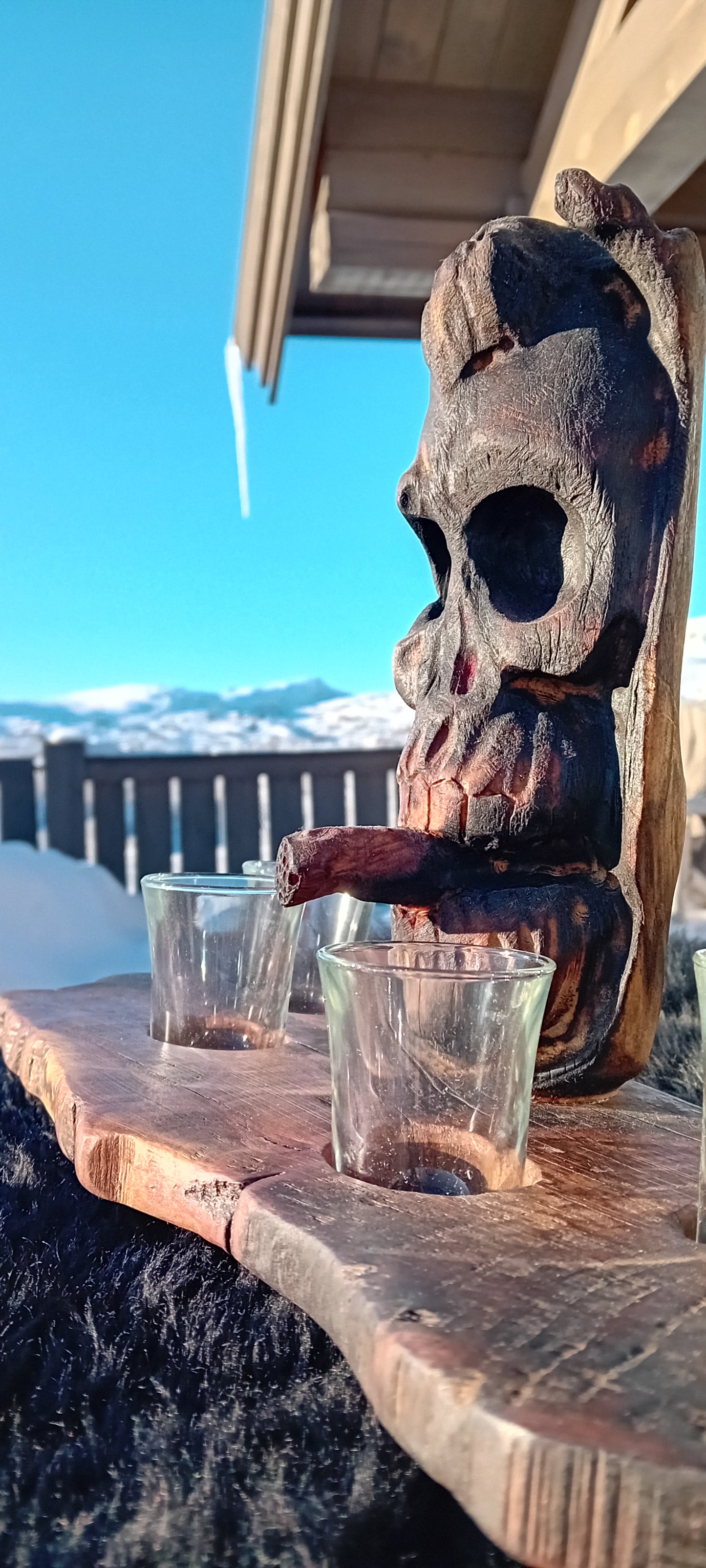 Puffing Phantom: Shotplank med utskåret treånd