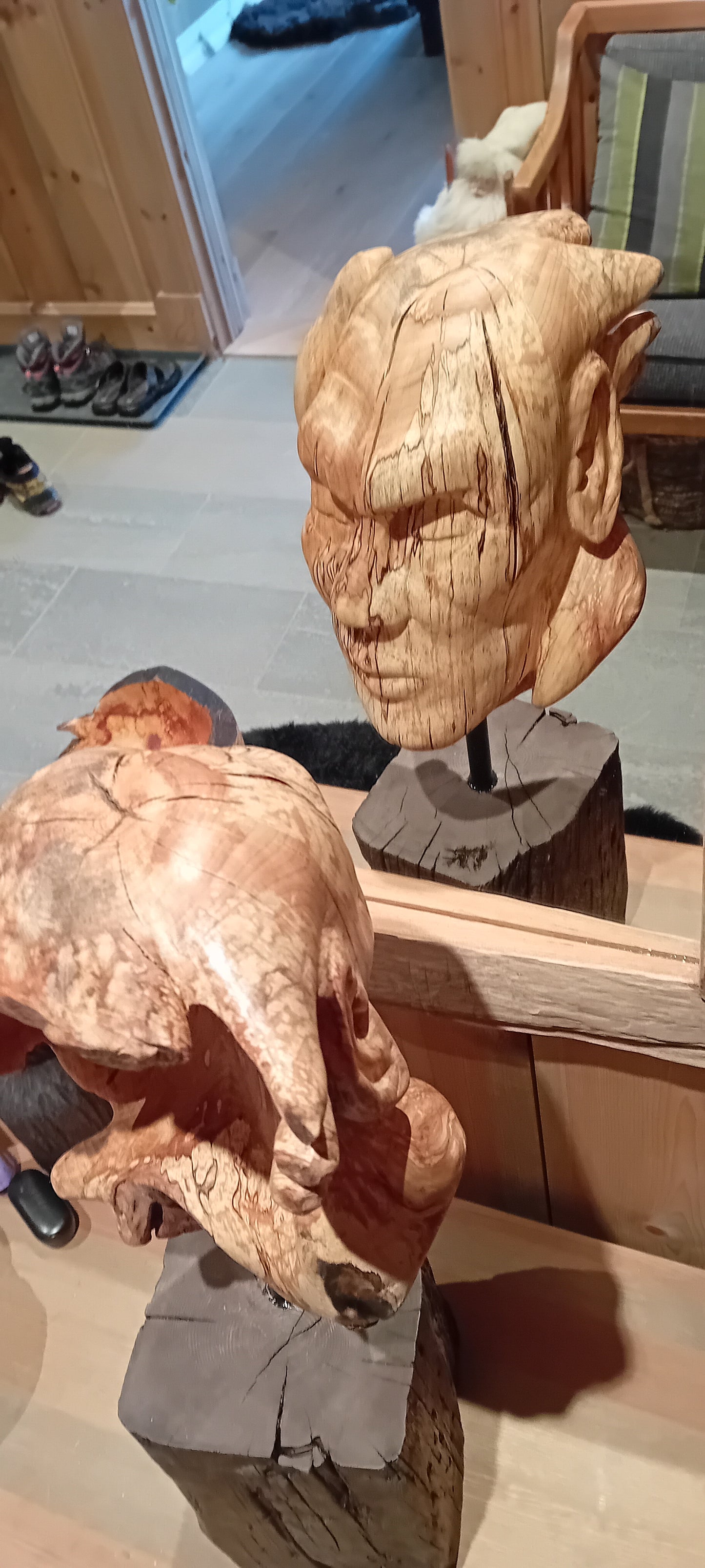 Søvnheimspeil - Skulptur av bjørkeknute